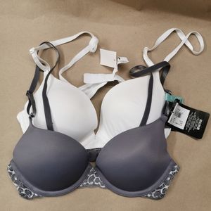 Set of 2 Maidenform pushup bras 34B